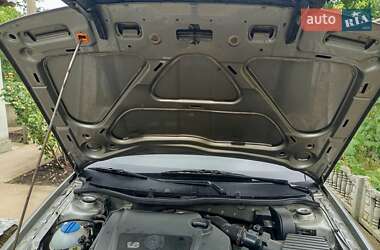 Лифтбек Skoda Octavia 2009 в 