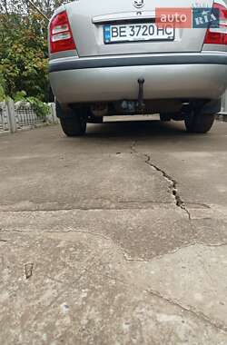 Лифтбек Skoda Octavia 2009 в 