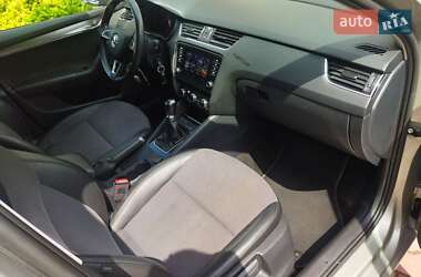 Універсал Skoda Octavia 2019 в  фото 33 Універсал Skoda Octavia 2019 в