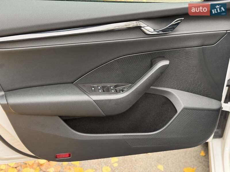 Лифтбек Skoda Octavia 2020 в Киеве фото 16 Лифтбек Skoda Octavia 2020 в Киеве