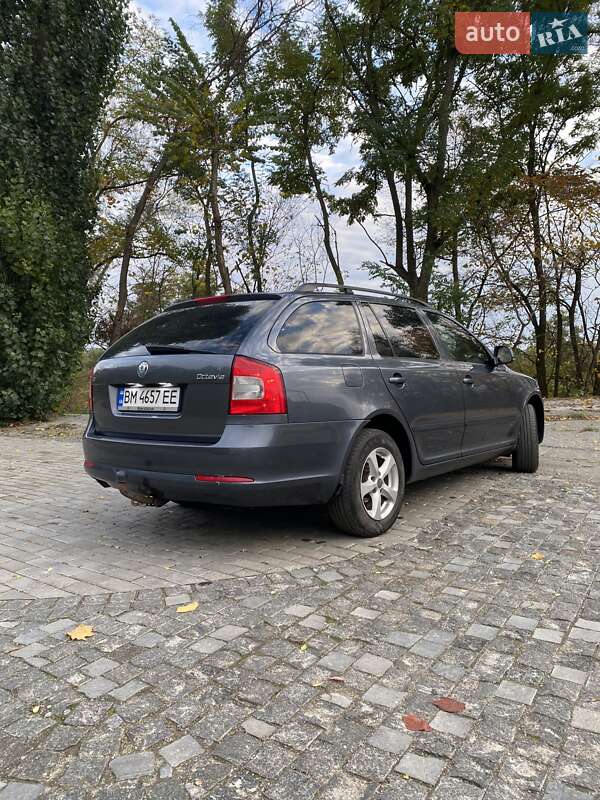 Універсал Skoda Octavia 2011 в Липовій Долині