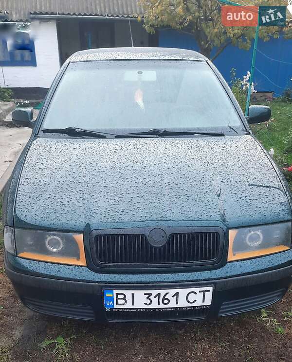 Лифтбек Skoda Octavia 2003 в Полтаве