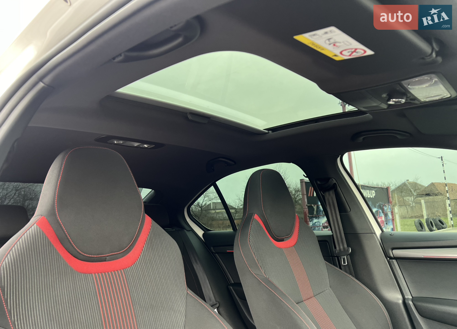 2019 Skoda Octavia - мініатюра 28