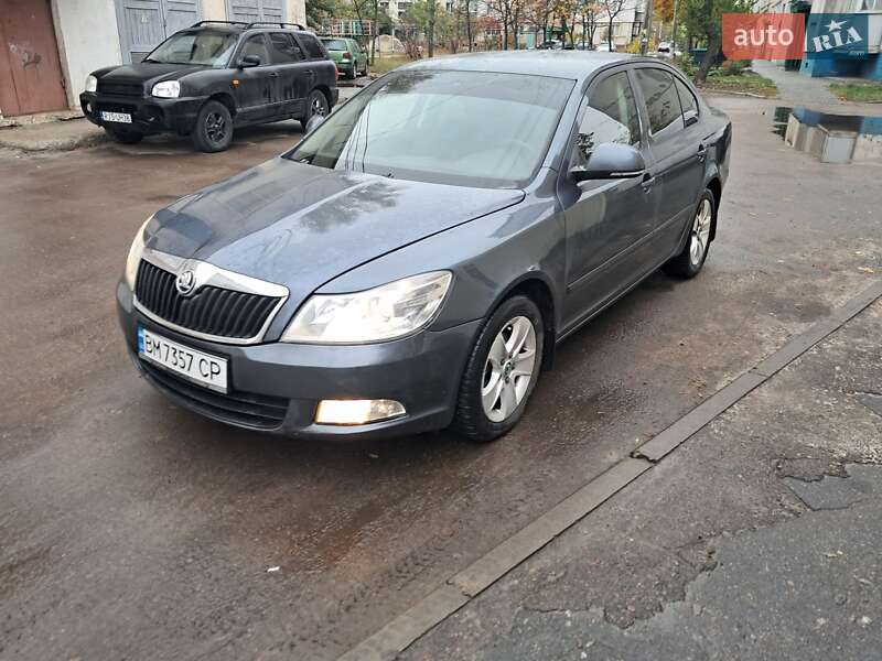 Лифтбек Skoda Octavia 2011 в 