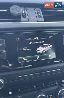 Лифтбек Skoda Octavia 2016 в 