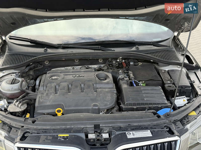 Лифтбек Skoda Octavia 2016 в Львове