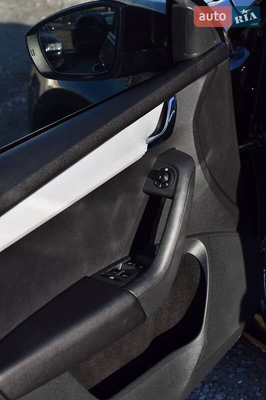 Лифтбек Skoda Octavia 2013 в Кривом Роге фото 12 Лифтбек Skoda Octavia 2013 в Кривом Роге