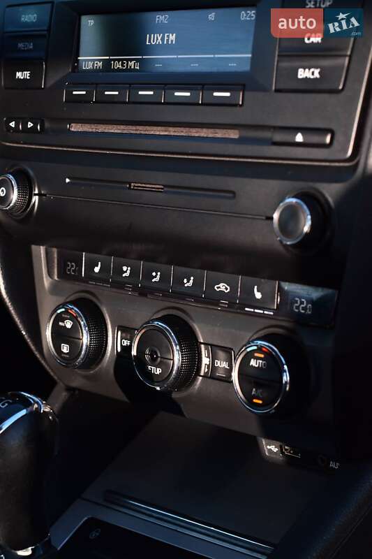 Лифтбек Skoda Octavia 2013 в Кривом Роге фото 13 Лифтбек Skoda Octavia 2013 в Кривом Роге