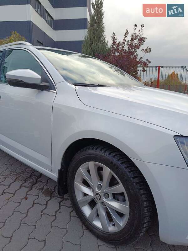 Универсал Skoda Octavia 2017 в Львове