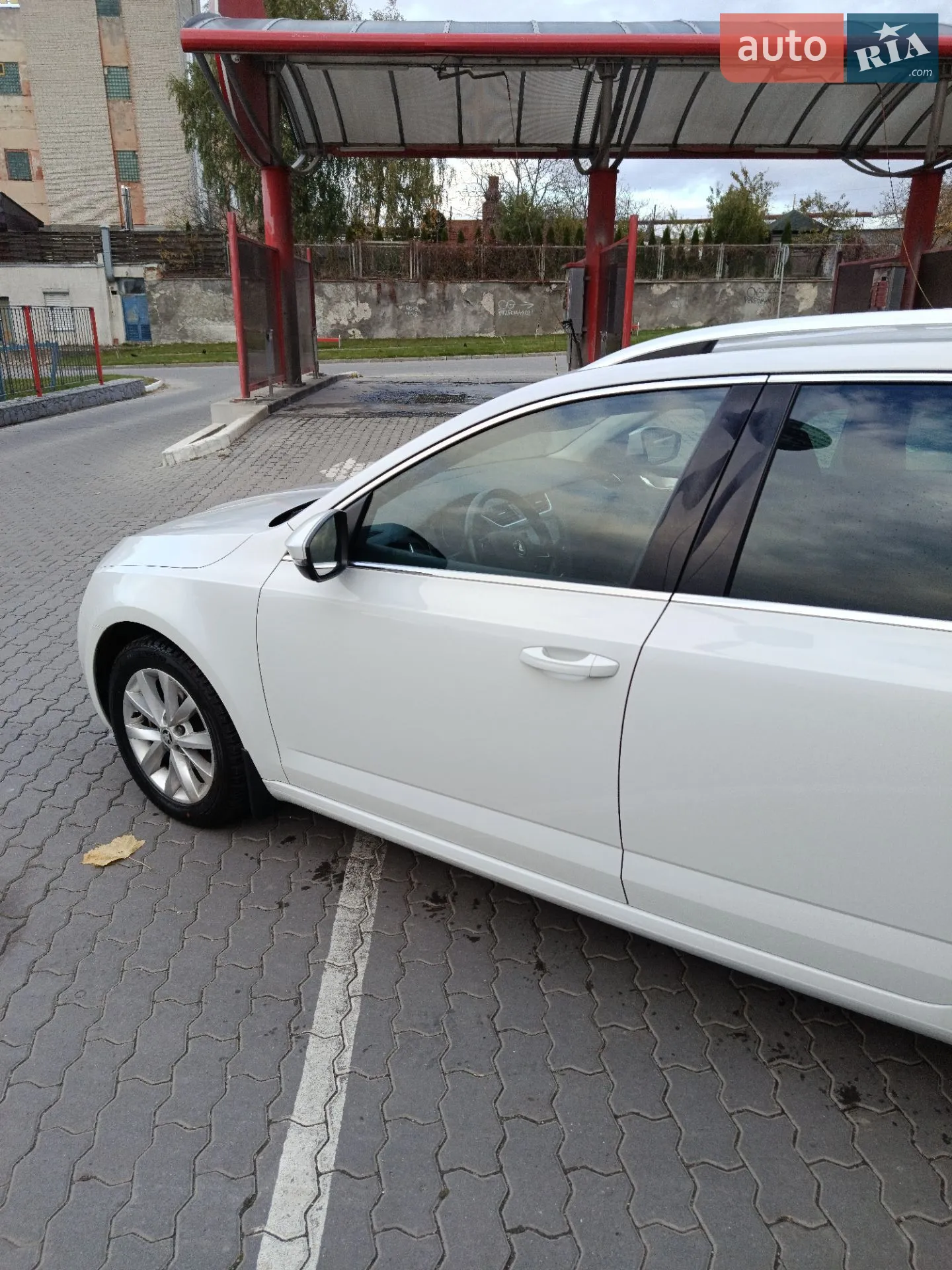 2017 Skoda Octavia - мініатюра 16