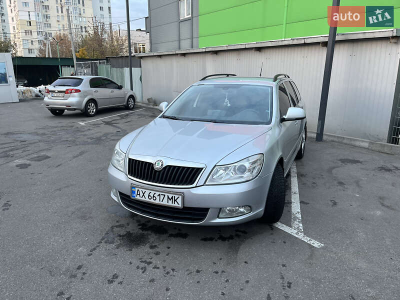 Универсал Skoda Octavia 2010 в Харькове фото 3 Универсал Skoda Octavia 2010 в Харькове