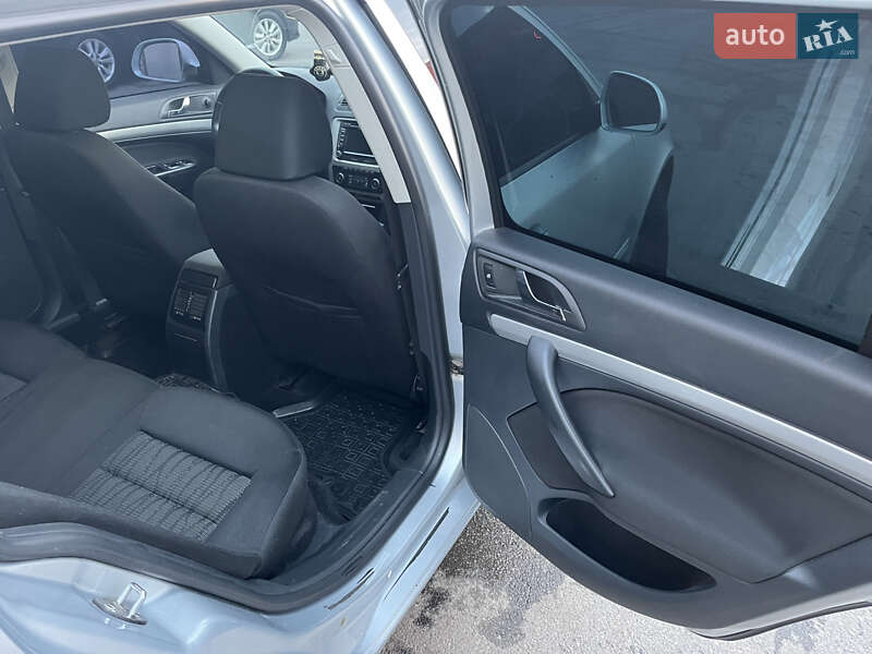Универсал Skoda Octavia 2010 в Харькове фото 19 Универсал Skoda Octavia 2010 в Харькове