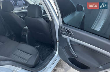 Універсал Skoda Octavia 2010 в  фото 19 Універсал Skoda Octavia 2010 в