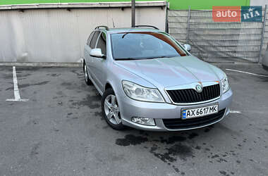 Універсал Skoda Octavia 2010 в Харкові