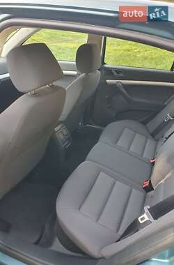 Лифтбек Skoda Octavia 2005 в  фото 23 Лифтбек Skoda Octavia 2005 в