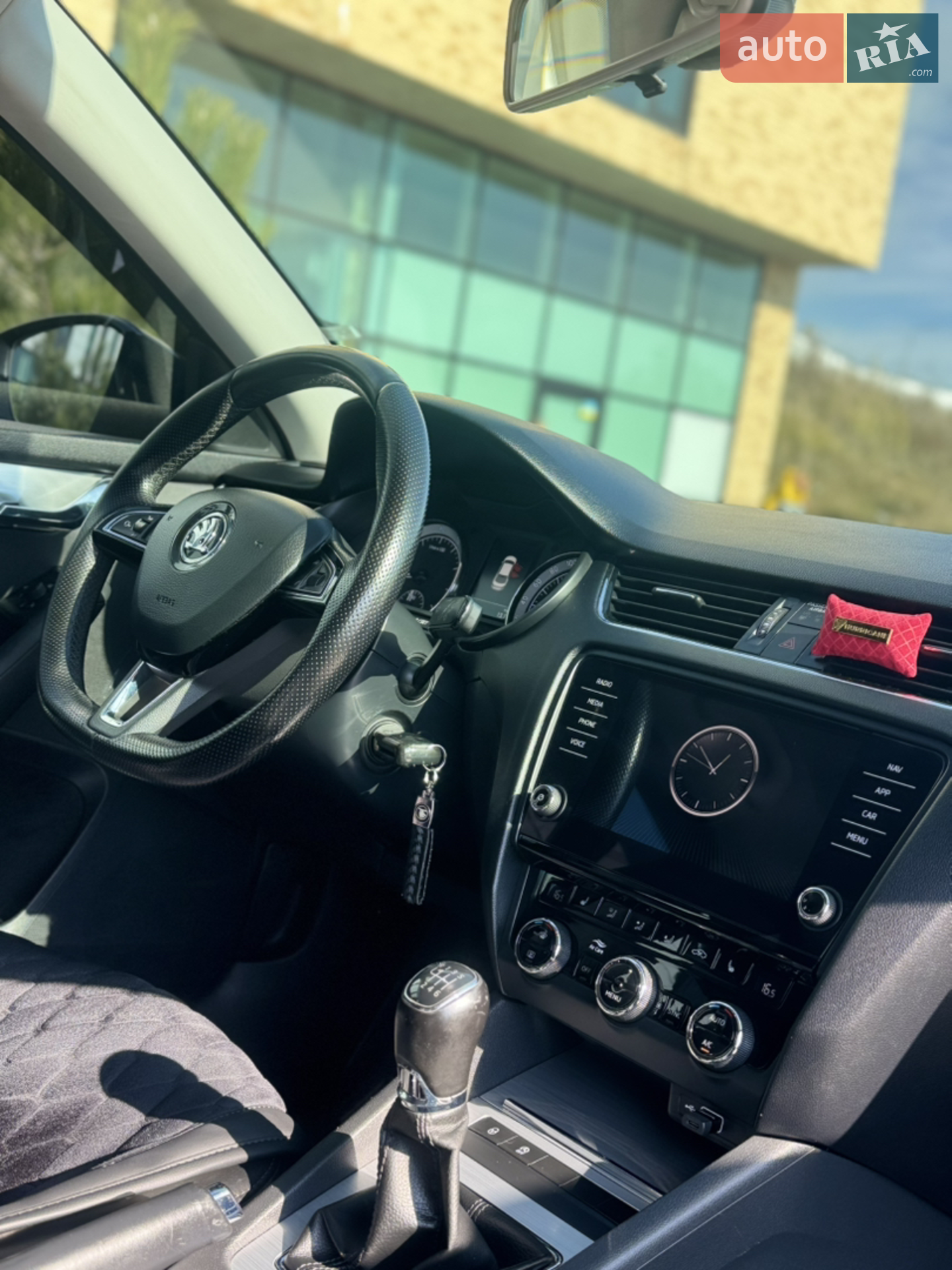2018 Skoda Octavia - мініатюра 13
