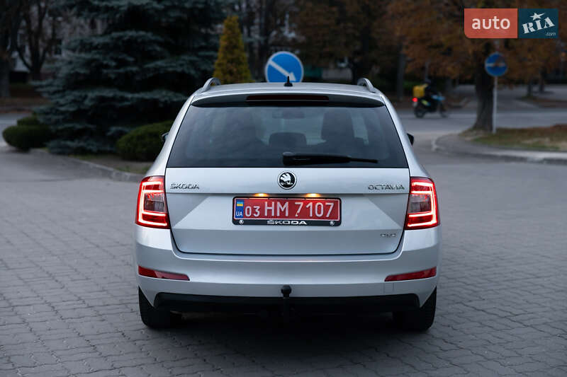 Универсал Skoda Octavia 2016 в Луцке фото 5 Универсал Skoda Octavia 2016 в Луцке
