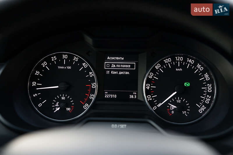 Универсал Skoda Octavia 2016 в Луцке фото 24 Универсал Skoda Octavia 2016 в Луцке