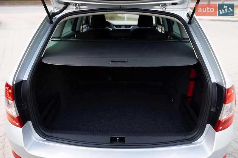 Универсал Skoda Octavia 2016 в Луцке фото 71 Универсал Skoda Octavia 2016 в Луцке