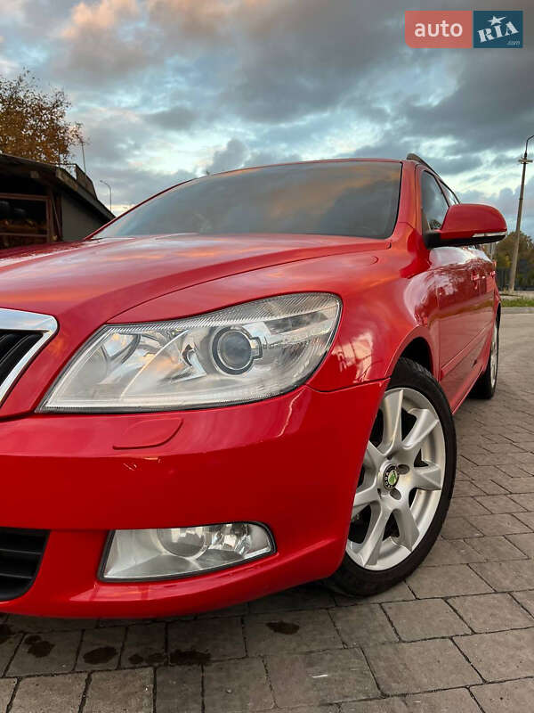 Универсал Skoda Octavia 2011 в Дрогобыче