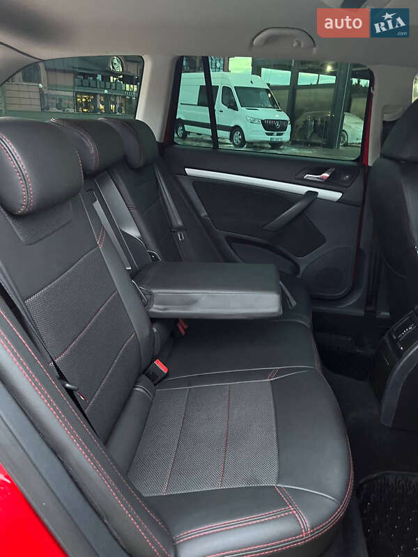 Универсал Skoda Octavia 2011 в Дрогобыче