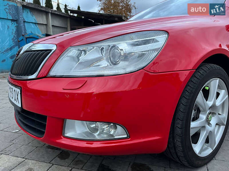 Универсал Skoda Octavia 2011 в Дрогобыче