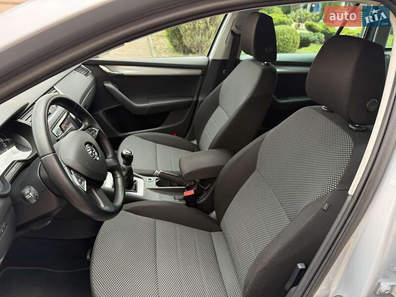 Универсал Skoda Octavia 2013 в Стрые фото 24 Универсал Skoda Octavia 2013 в Стрые