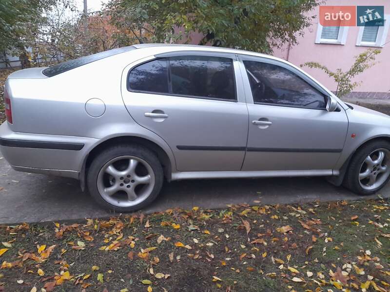 Ліфтбек Skoda Octavia 1999 в Яготині фото 2 Ліфтбек Skoda Octavia 1999 в Яготині
