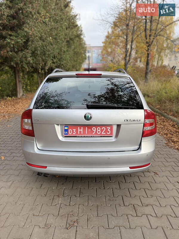 Универсал Skoda Octavia 2012 в Луцке фото 5 Универсал Skoda Octavia 2012 в Луцке