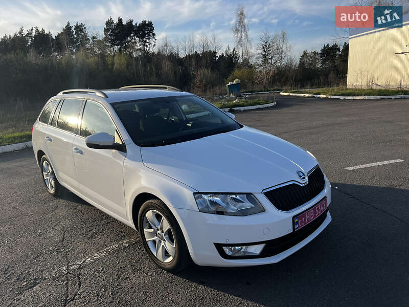 Универсал Skoda Octavia 2016 в Радивилове фото Универсал Skoda Octavia 2016 в Радивилове