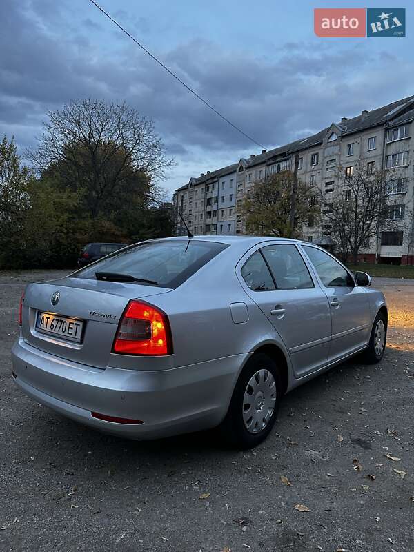 Ліфтбек Skoda Octavia 2011 в Надвірній фото 13 Ліфтбек Skoda Octavia 2011 в Надвірній