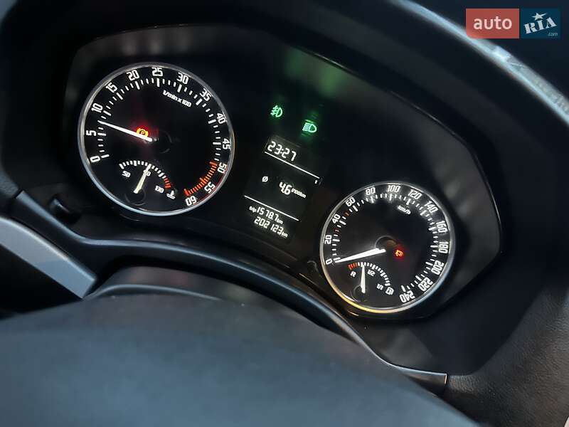 Ліфтбек Skoda Octavia 2011 в Надвірній фото 19 Ліфтбек Skoda Octavia 2011 в Надвірній