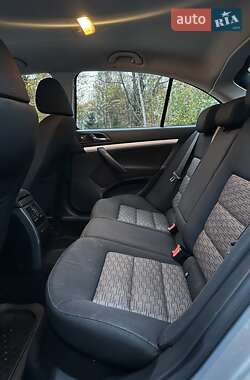 Лифтбек Skoda Octavia 2011 в 