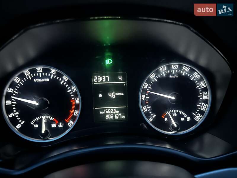 Ліфтбек Skoda Octavia 2011 в Надвірній фото 27 Ліфтбек Skoda Octavia 2011 в Надвірній