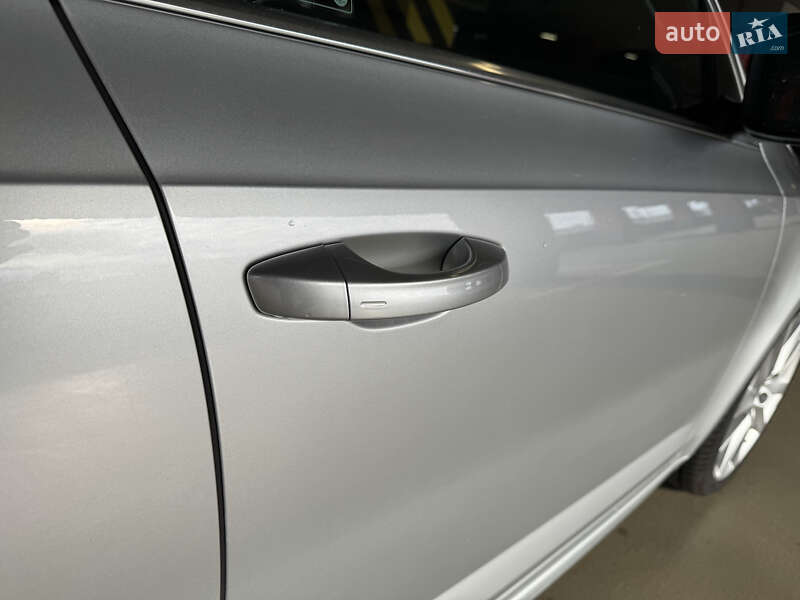 Универсал Skoda Octavia 2017 в Киеве