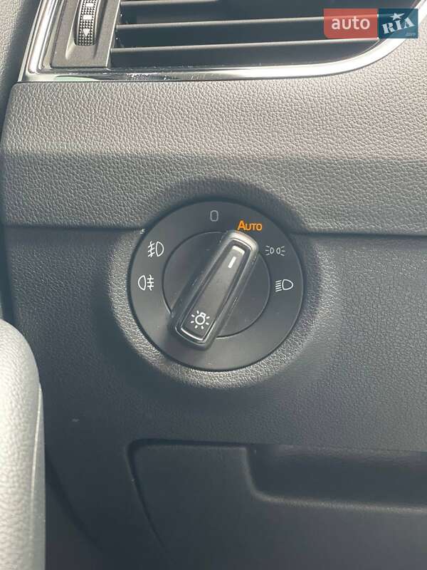 Лифтбек Skoda Octavia 2019 в Киеве фото 5 Лифтбек Skoda Octavia 2019 в Киеве