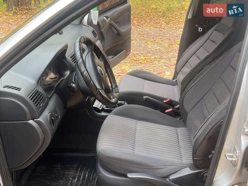 Ліфтбек Skoda Octavia 2003 в Борщеві фото 21 Ліфтбек Skoda Octavia 2003 в Борщеві