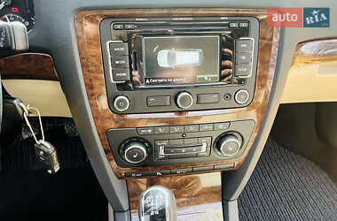 Універсал Skoda Octavia 2012 в  фото 21 Універсал Skoda Octavia 2012 в