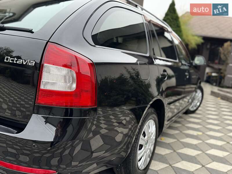 Універсал Skoda Octavia 2009 в Києві