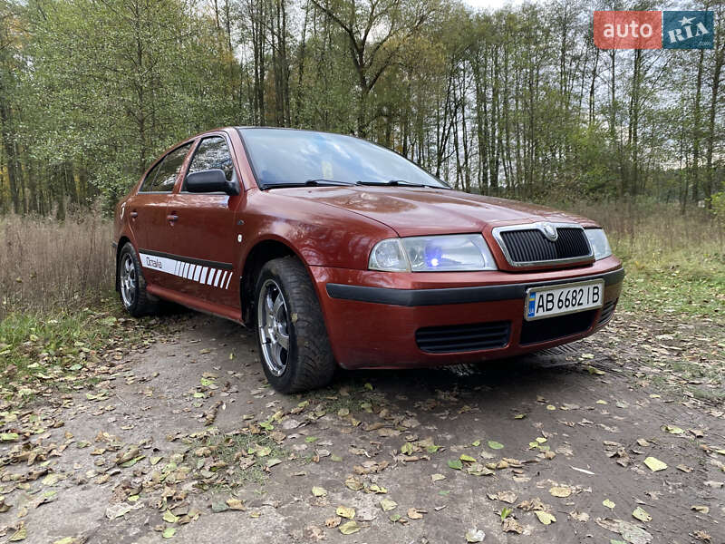 Лифтбек Skoda Octavia 2001 в  фото Лифтбек Skoda Octavia 2001 в