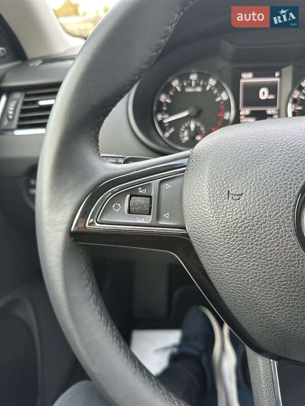Универсал Skoda Octavia 2014 в Запорожье