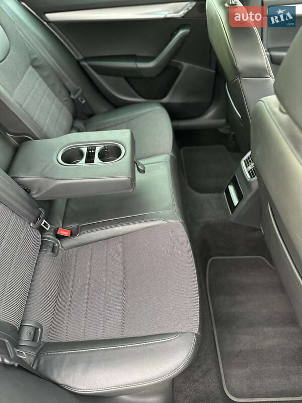 Универсал Skoda Octavia 2014 в Запорожье