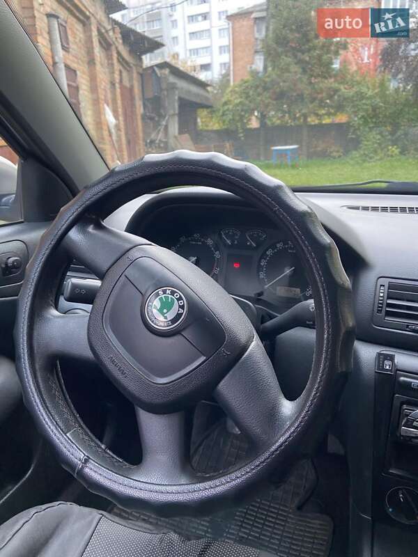 Універсал Skoda Octavia 2010 в Вінниці