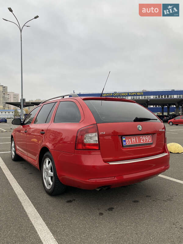 Универсал Skoda Octavia 2010 в Киеве