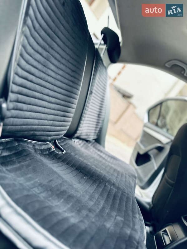 Ліфтбек Skoda Octavia 2015 в Грушево фото 20 Ліфтбек Skoda Octavia 2015 в Грушево