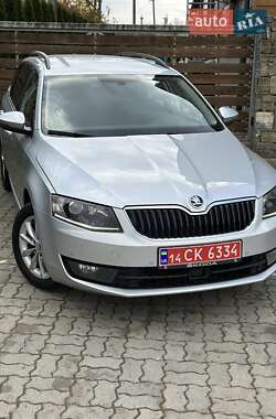 Універсал Skoda Octavia 2015 в  фото 33 Універсал Skoda Octavia 2015 в