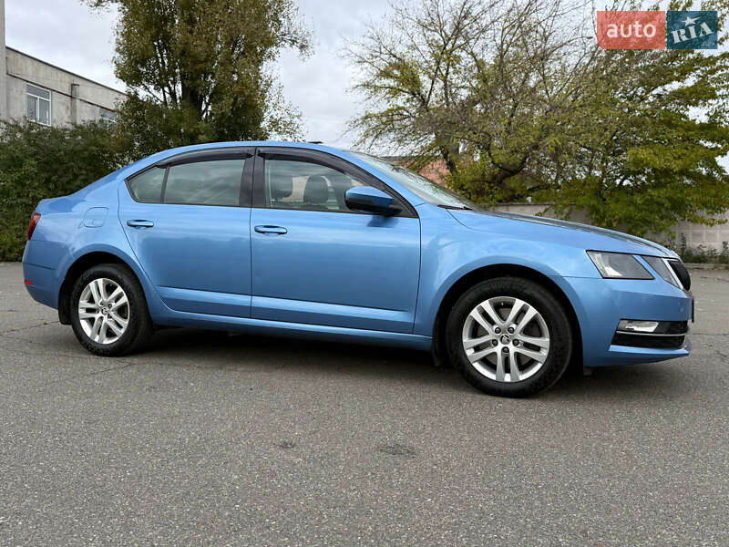 Лифтбек Skoda Octavia 2017 в Киеве фото 7 Лифтбек Skoda Octavia 2017 в Киеве