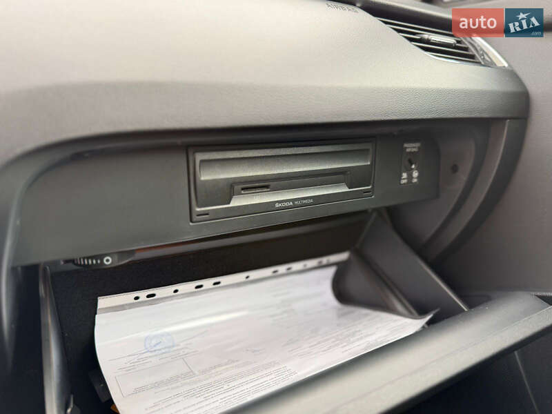 Лифтбек Skoda Octavia 2017 в Киеве фото 29 Лифтбек Skoda Octavia 2017 в Киеве