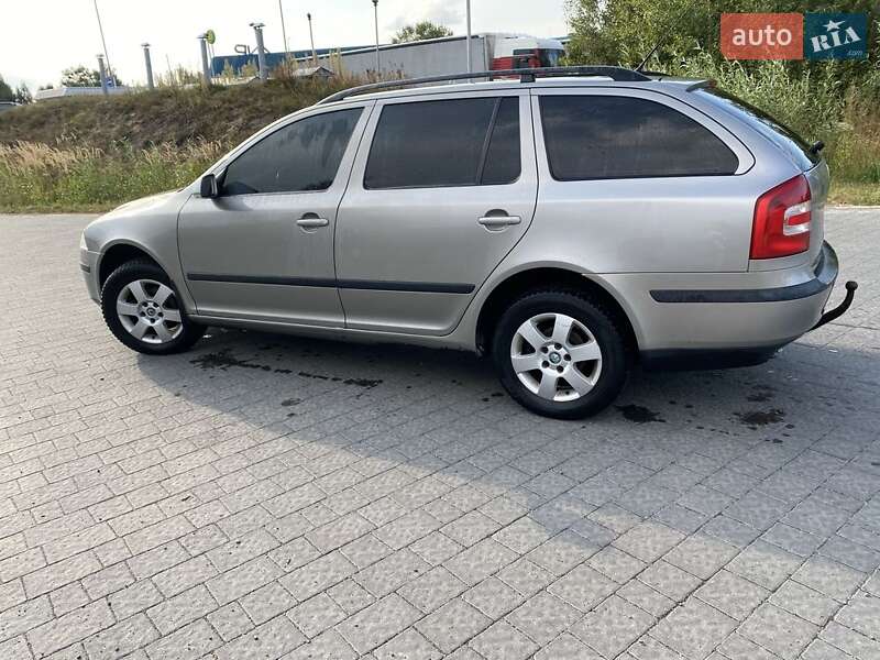 Універсал Skoda Octavia 2007 в  фото Універсал Skoda Octavia 2007 в