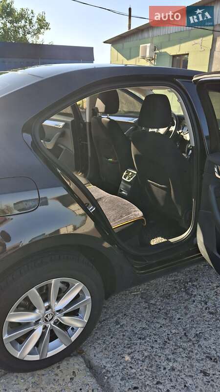 Лифтбек Skoda Octavia 2017 в Николаеве фото 9 Лифтбек Skoda Octavia 2017 в Николаеве